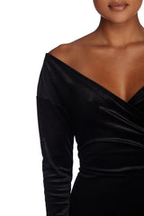 Kenia Formal Velvet Midi Dress