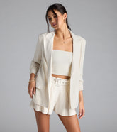 Looking Chic Blazer With Linen