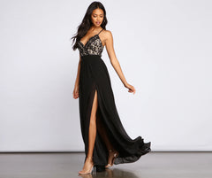 Sapphire Formal Scalloped Lace Dress